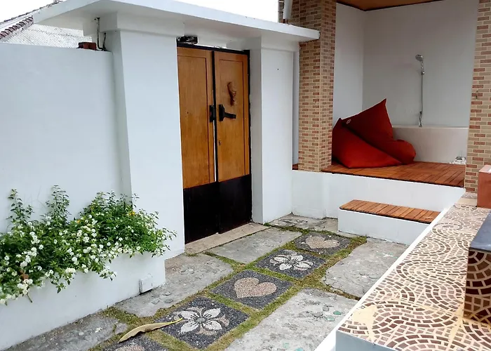 Privat Pool At *