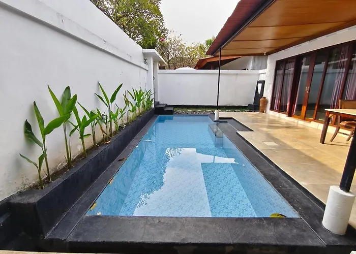 Privat Pool At